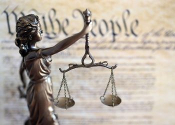 Gouvernement des juges et État de droit