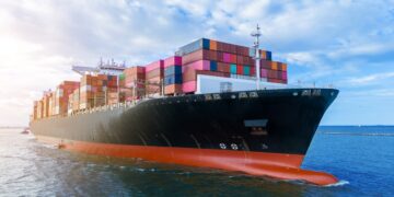 Le GNL, carburant d’avenir ou faux-semblant écologique du transport maritime ?