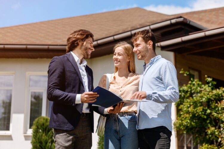 Logement: temps long et temps court