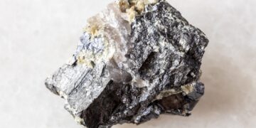 Le tungstène : une opportunité pour l’autonomie stratégique de l’Europe ?