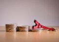 Dette : LFI peut-elle faire perdre à la France sa souveraineté budgétaire ?