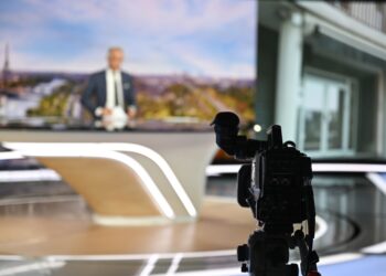 Audiovisuel public : restaurer le contrôle parlementaire sans céder au spectacle