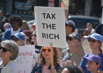 Y’a qu’à taxer les riches !